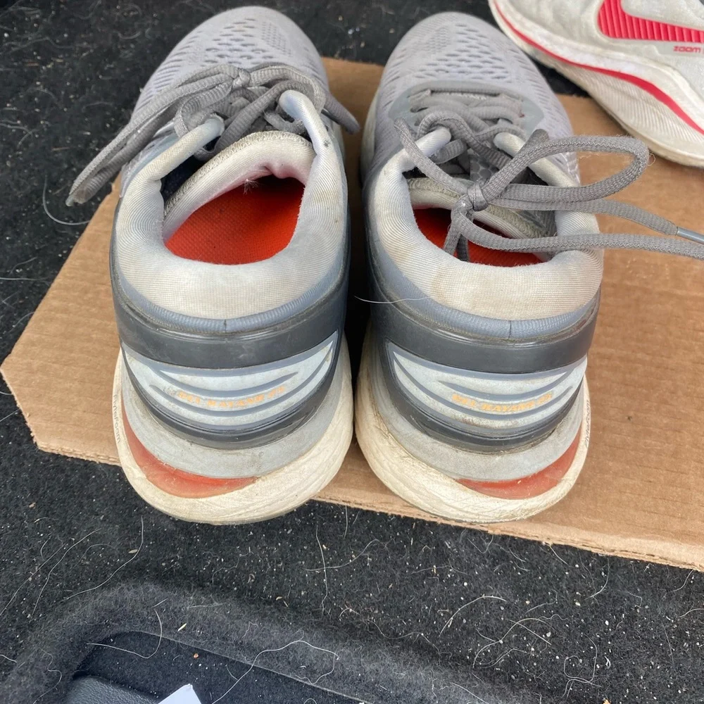 ASICS Gel Kayano Run or  Walk Shoes - Picture 4 of 5